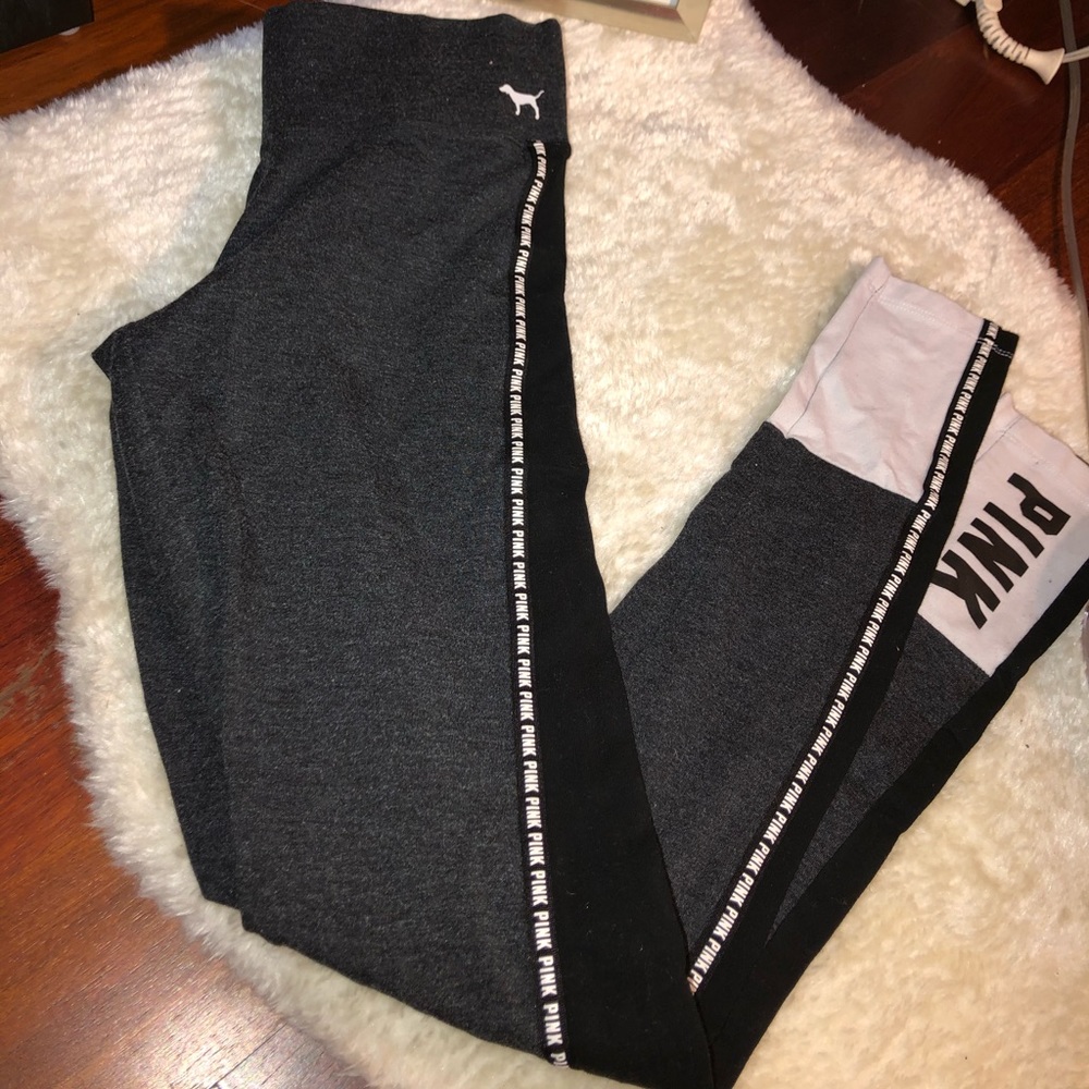 Victoria Secret Pink leggings 🖤